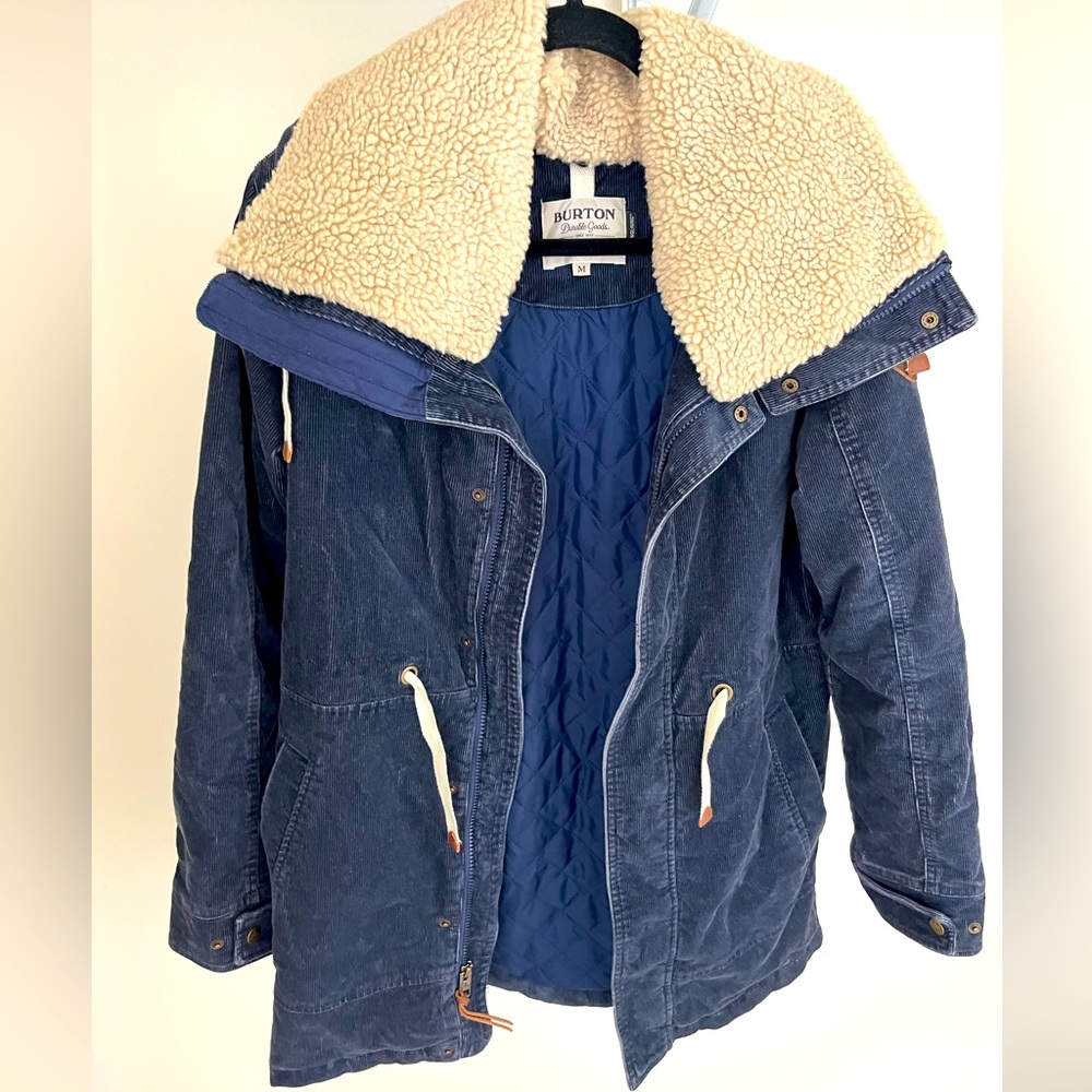Burton corduroy Navy blue down insulated jacket size medium